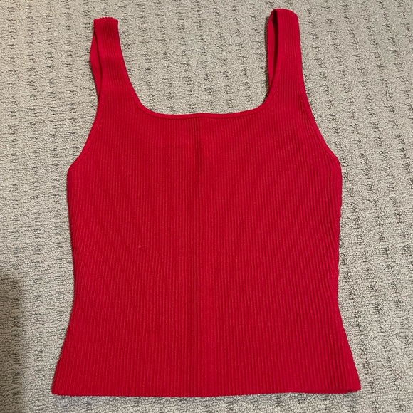 Aritzia Babaton Sculpt Knit Tank - Picture 1 of 2